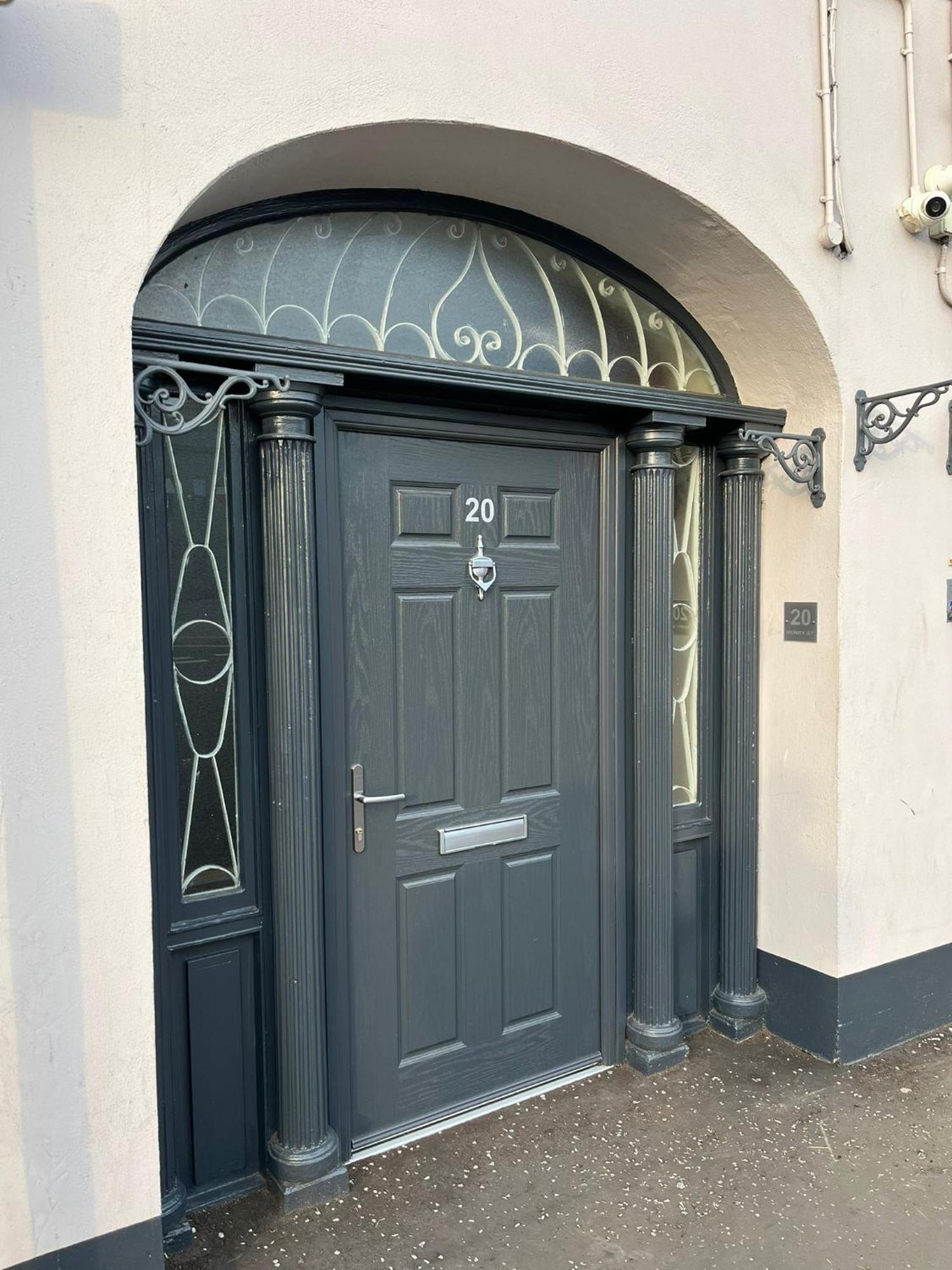 3 Bedroom Apartment, Ballymena, The Wee Stop Gap Екстериор снимка